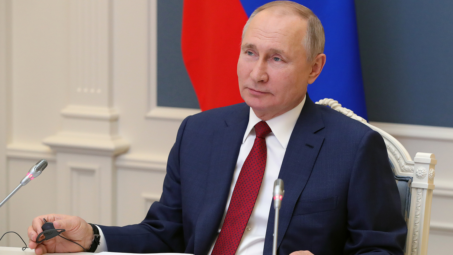 Путин все рассказал о побочных явлениях у него после вакцинации от коронавируса