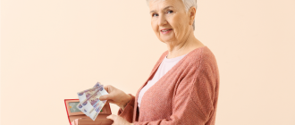 Важная новость для пенсионеров! За услуги ЖКХ с мая можно не платить